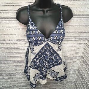 Guess Jeans Y2K Blue White Floral Open Back top Cottagecore Boho beachy sz med